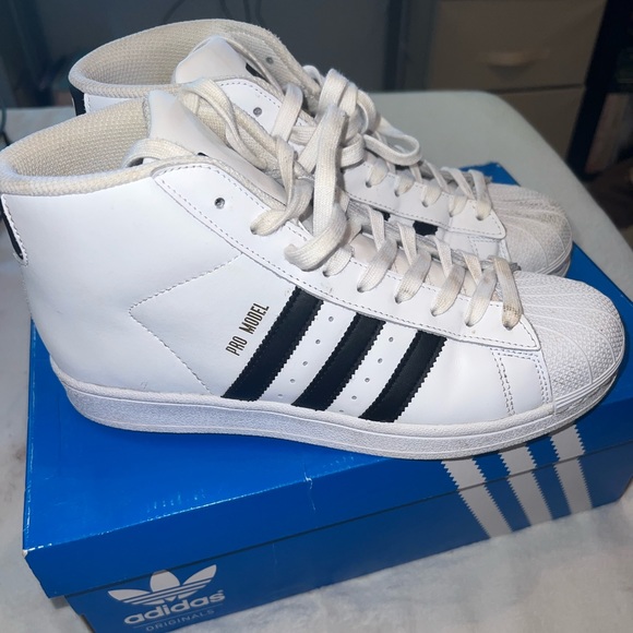 Adidas pro - Picture 1 of 3